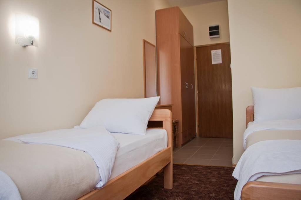 Garni Hotel Alma Pirot Zewnętrze zdjęcie